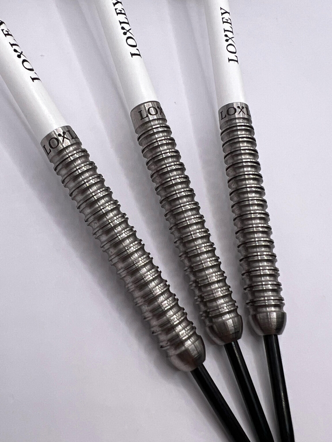 Featherweight Black Darts Loxley Darts