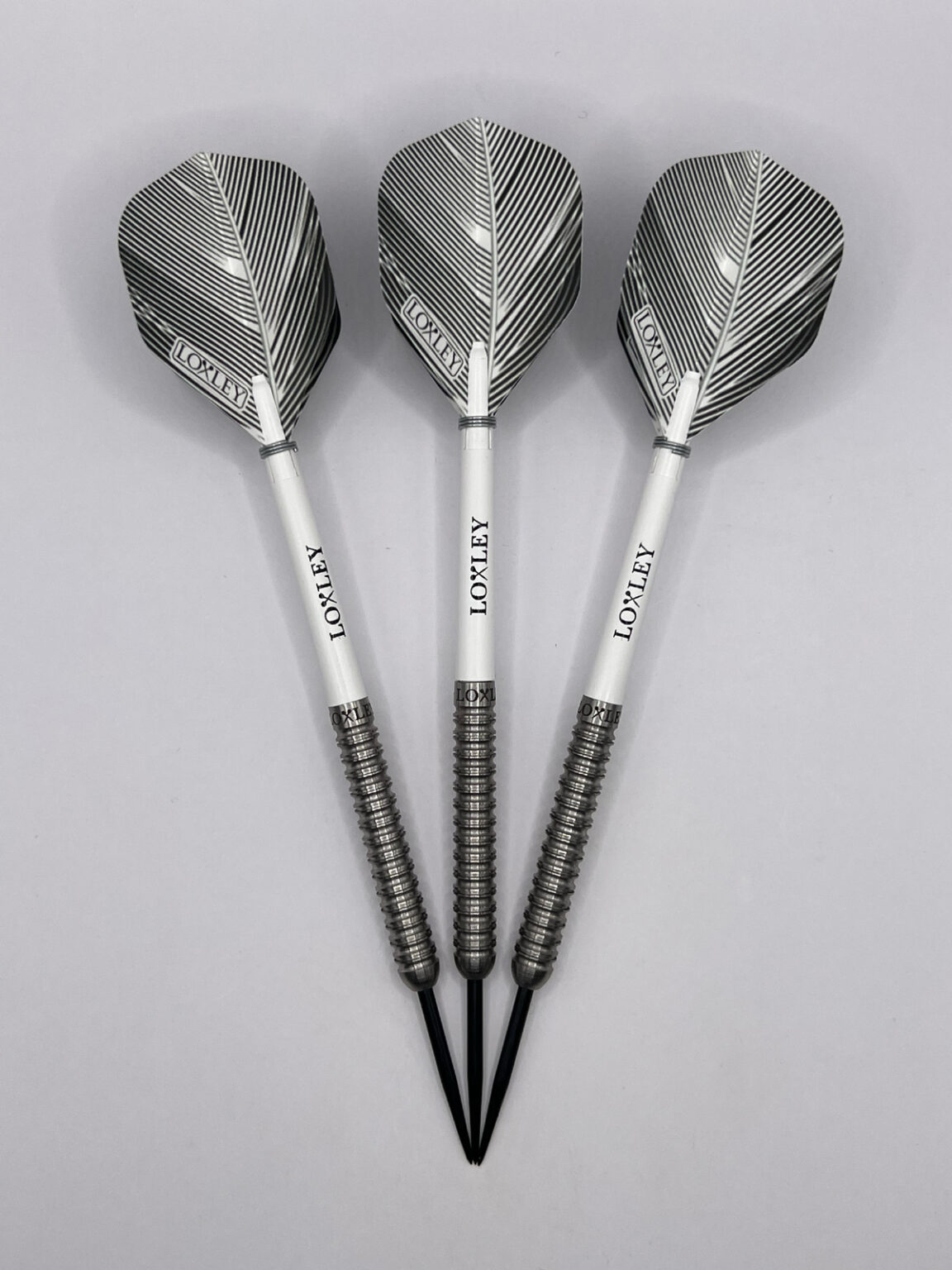 Featherweight Black Darts Loxley Darts